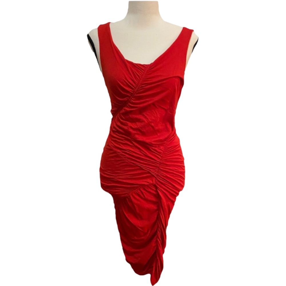 Little RED party dress 🥰